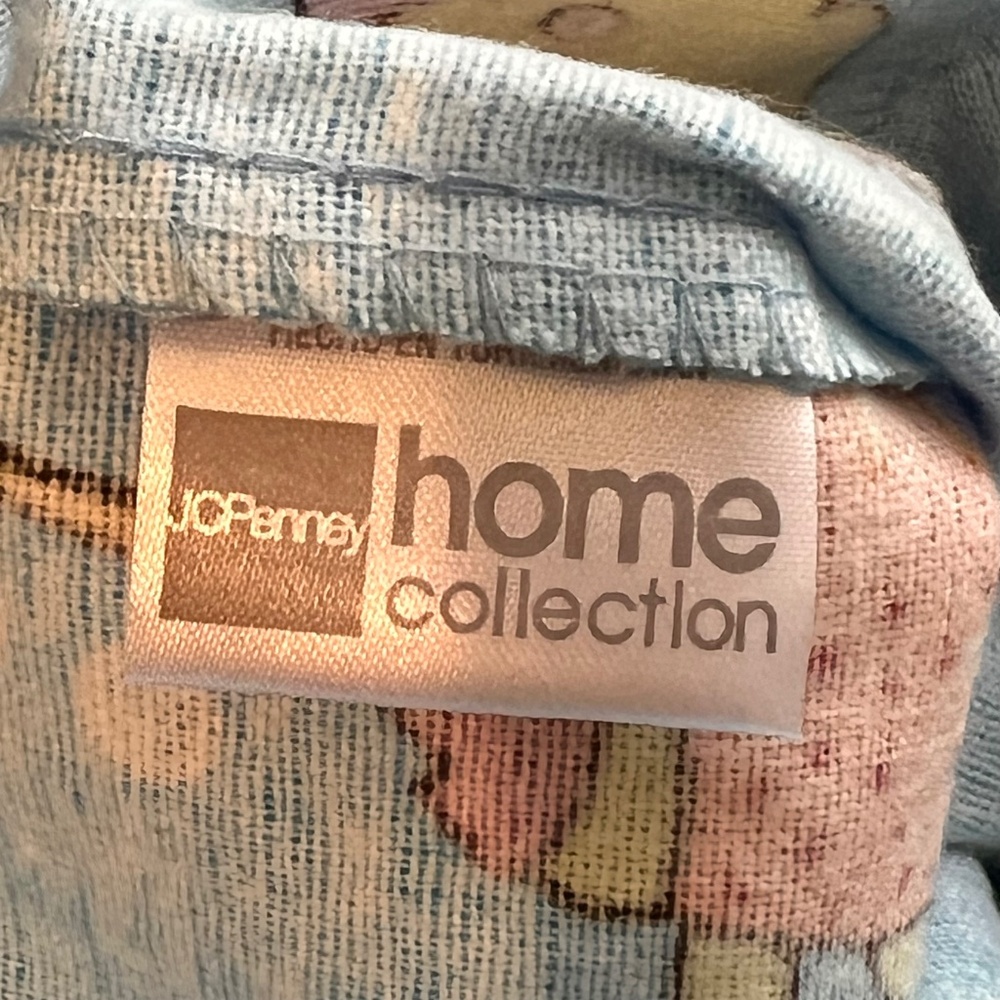 Pillowcases - King Size - 2 - Flannel - Picture 6 of 7